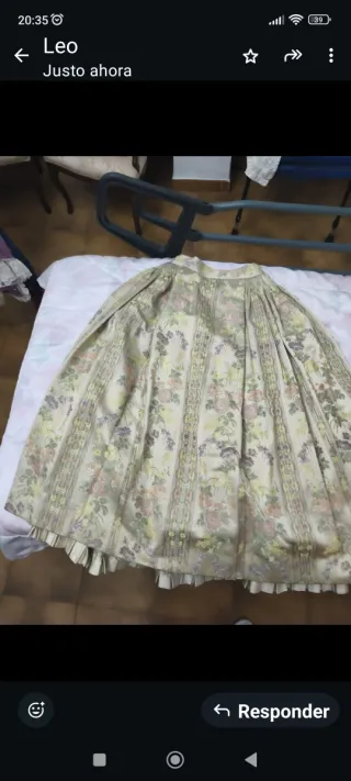 Traje Fallera T40/42 con 2 corpiños y zapatos