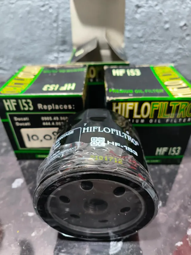 3 Filtros aceite Hiflofiltro HF153 Ducati. Bimota.