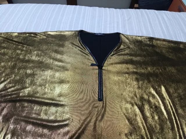 Camiseta dorada talla única