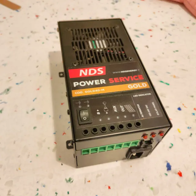 DOMETIC NDS GOLD40-M 40A 230V MPPT 12VDC