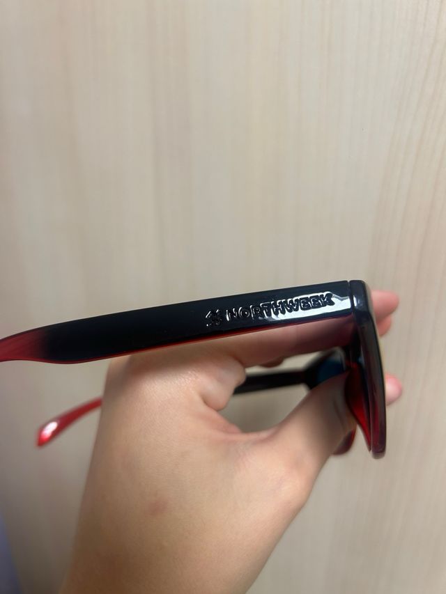 Gafas Northweek Polarizadas Rojas y Negras