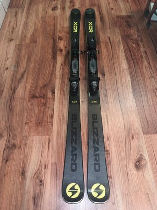 Sci Blizzard XCR 167 con attacchi Marker