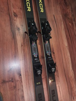 Sci Blizzard XCR 167 con attacchi Marker