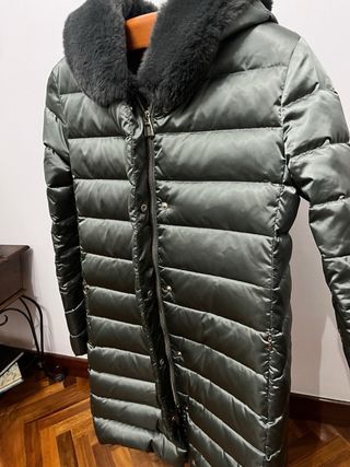 Abrigo plumífero verde botella largo GEOX talla 38