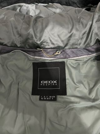 Abrigo plumífero verde botella largo GEOX talla 38