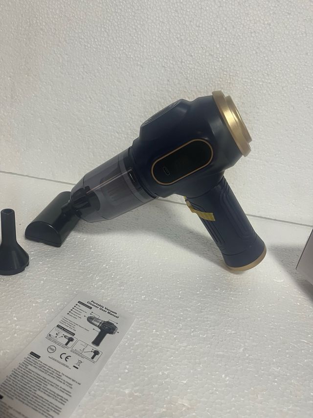 Aspirador plumero portátil coche