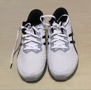 Zapatillas Asics  Infinity T42.5