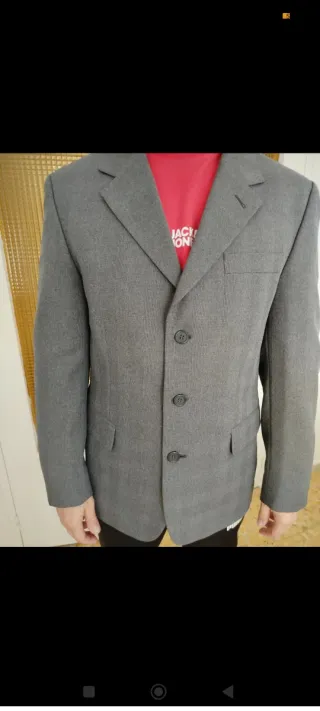 Traje de chaqueta gris hombre