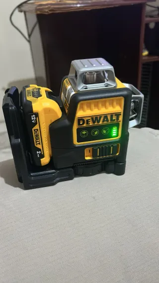 Nivel Láser Autonivelante Alta Precisión