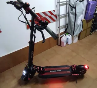 Patinete Eléctrico KuKirin M4 (197km)