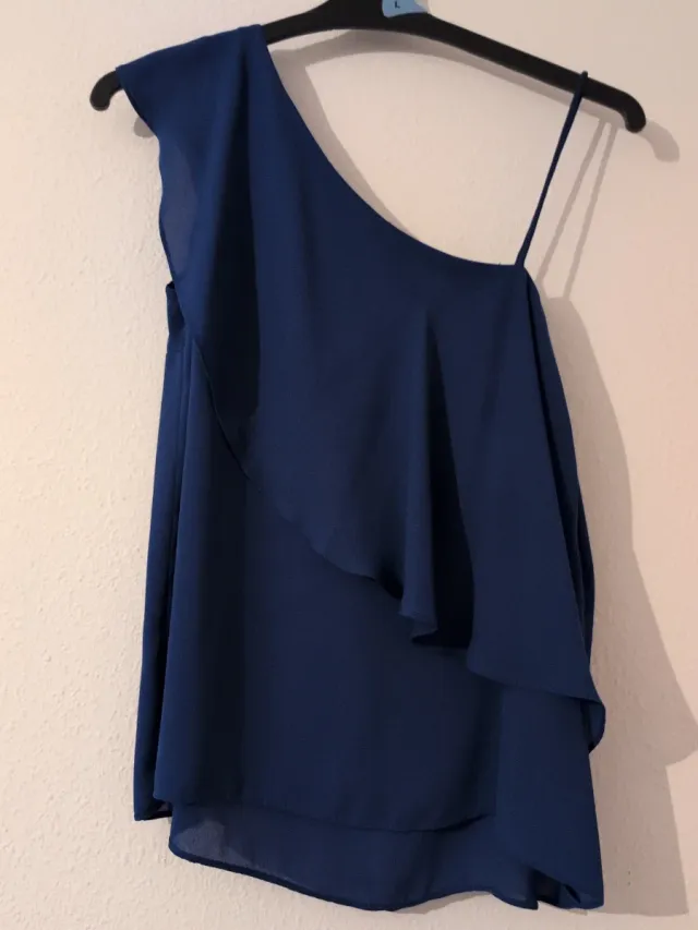 Blusa Atmosphere asimétrica azul