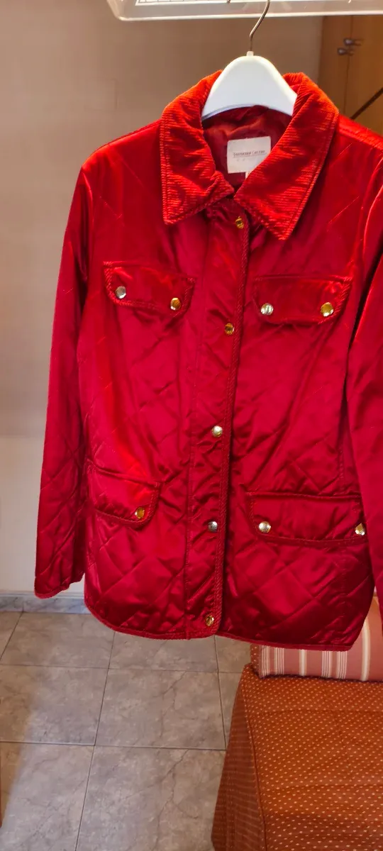 Chaqueta acolchada roja