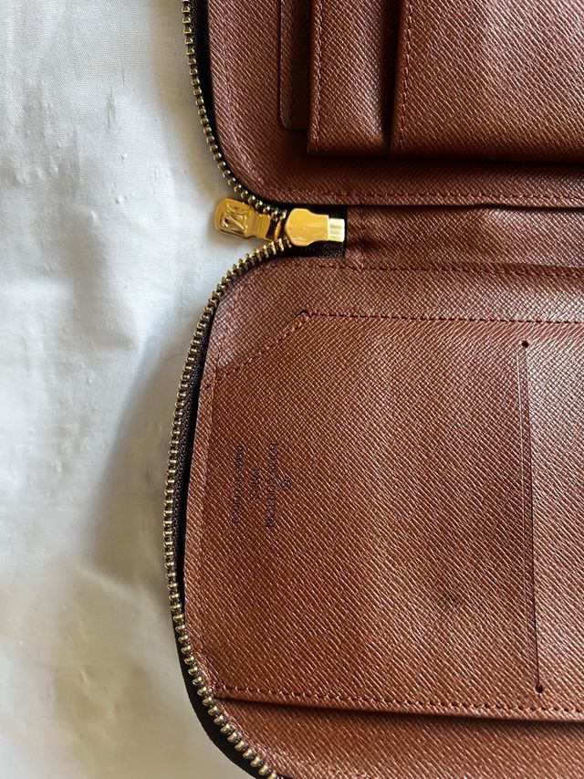 Louis Vuitton Pochette Voyage Monogram