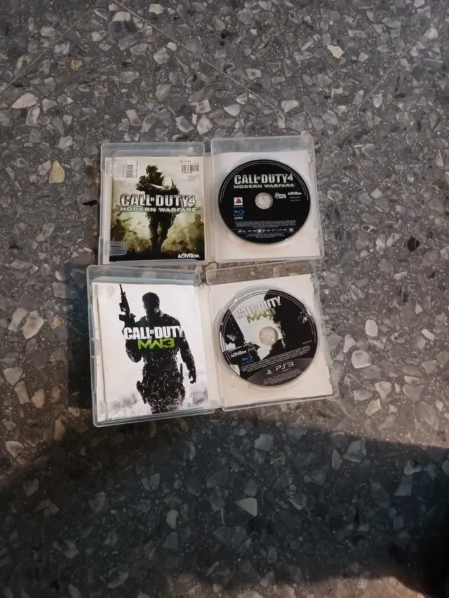 Call of Duty MW3 y MW4 PS3