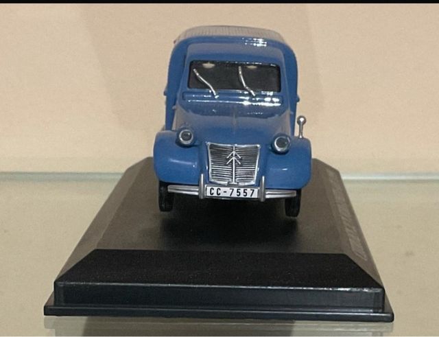 Furgoneta Citroen 2CV AZU 1/43
