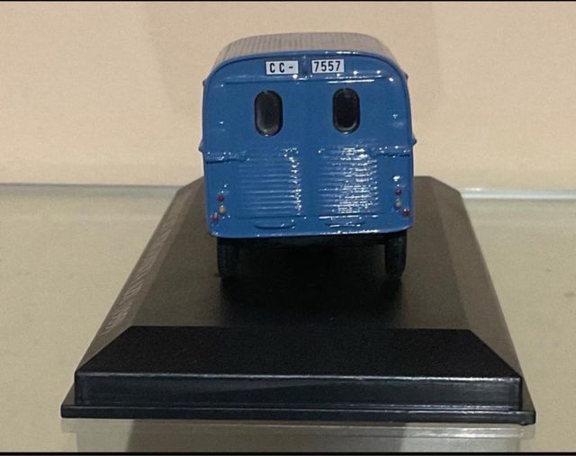 Furgoneta Citroen 2CV AZU 1/43