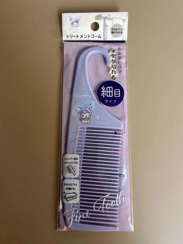 Peine Kuromi Sanrio Morado