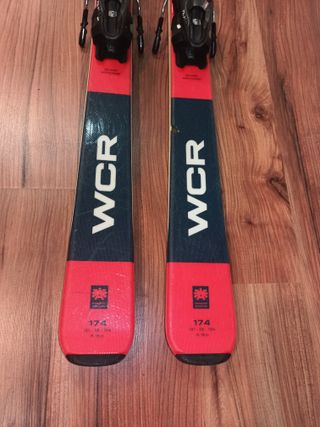 Sci 167 Blizzard WCR con attacchi Marker a Madrid