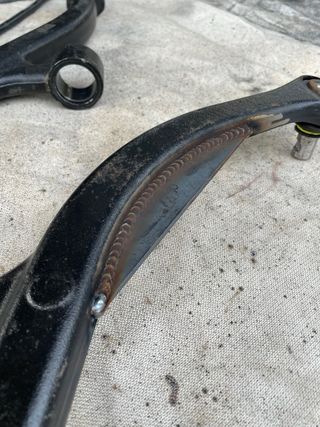 Soldadura jaulas antivuelco y refuerzos de chasis