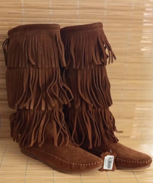 Botas piel marrón flecos talla 40