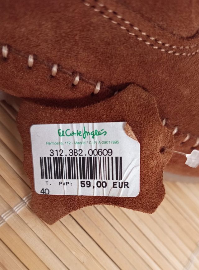 Botas piel marrón flecos talla 40