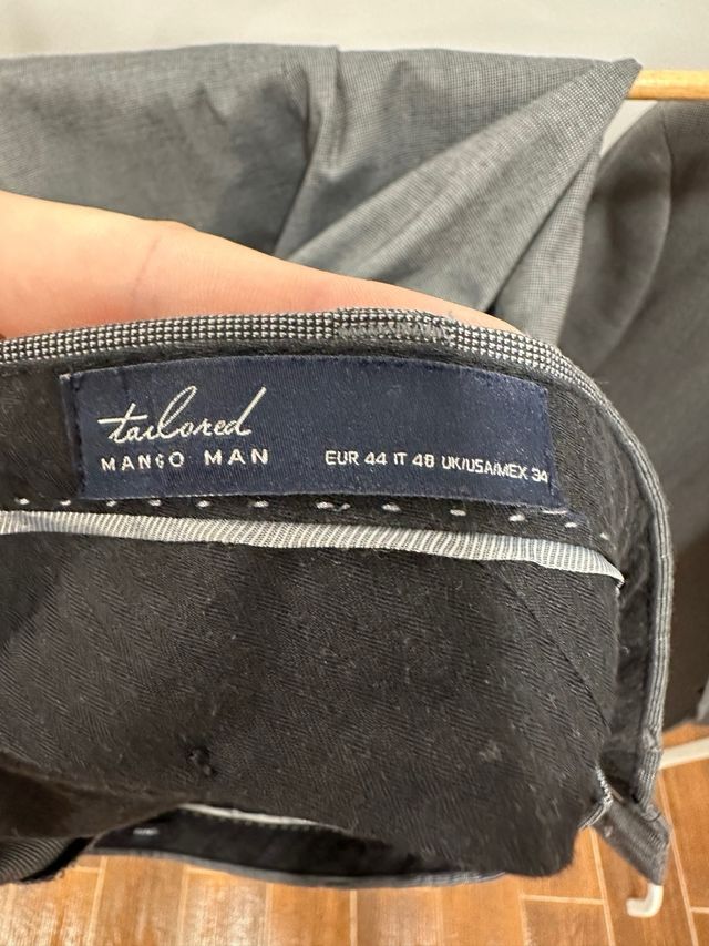 Traje Chaqueta y Pantalón Mango Gris 