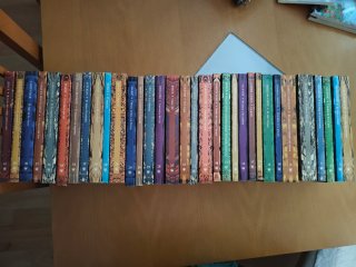 33 libros. Cien años de soledad, Ulises, La Peste