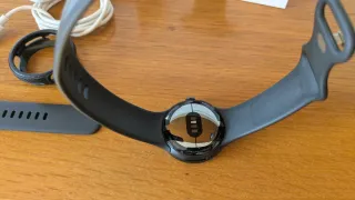 Google Pixel Watch com Caseology