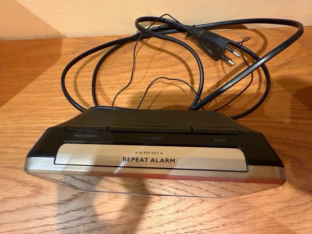 Radio Reloj Philips AJ3231/12