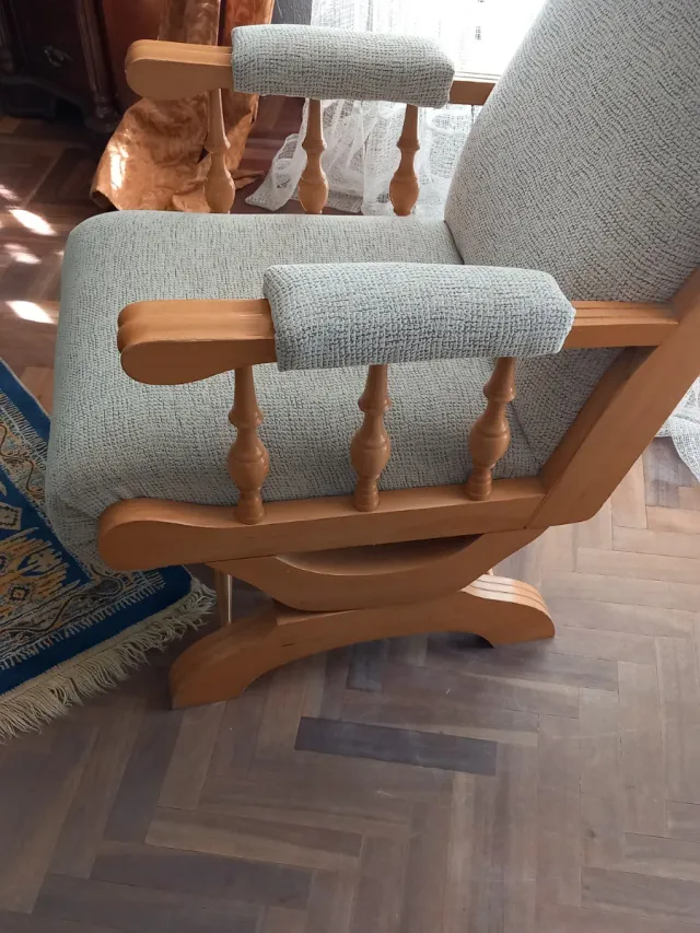Mecedora butaca madera