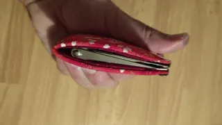 Portamonete vintage con conigli e fiori