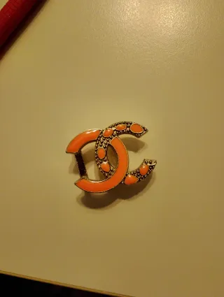 Fibbia tipo Chanel Doppia C Arancione