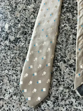 Corbata Carnaval de Venise 100% seda natural nueva