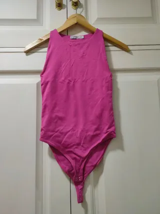 LOTE - 3 tops sin tirantes