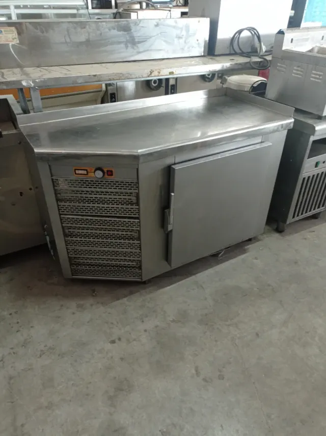 Mobiliario Hostelería - 200€