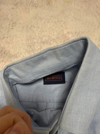 Camisa azul de manga larga mirto