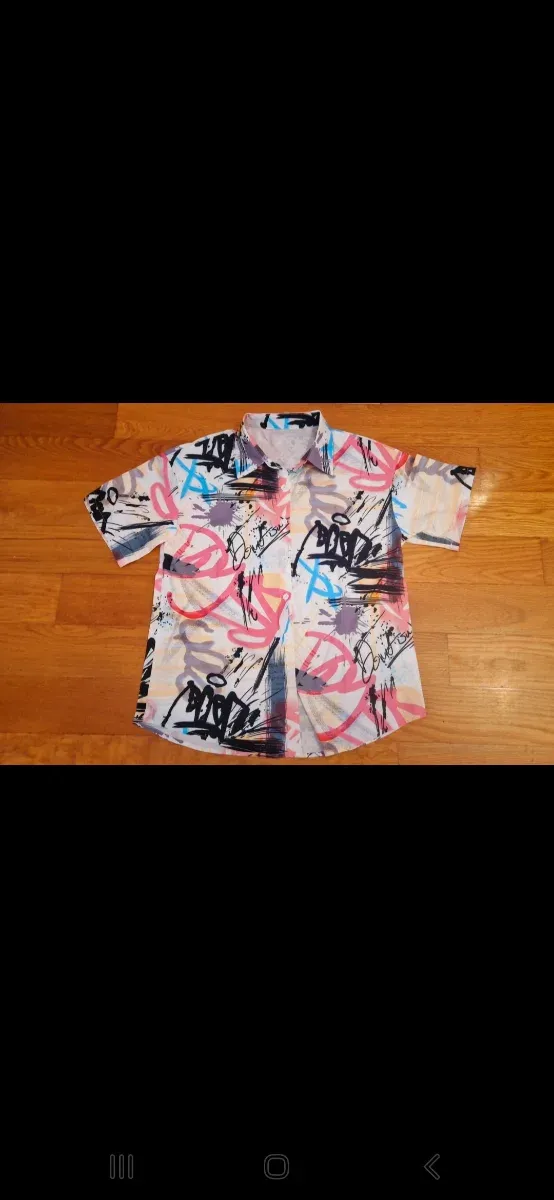 Camisa Estampada Graffiti Multicolor