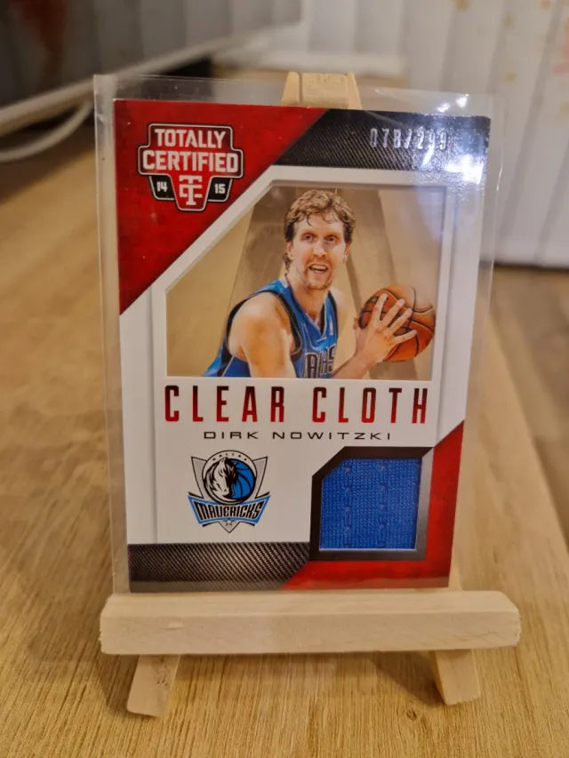 Carta Dirk Nowitzki Clear Cloth /299