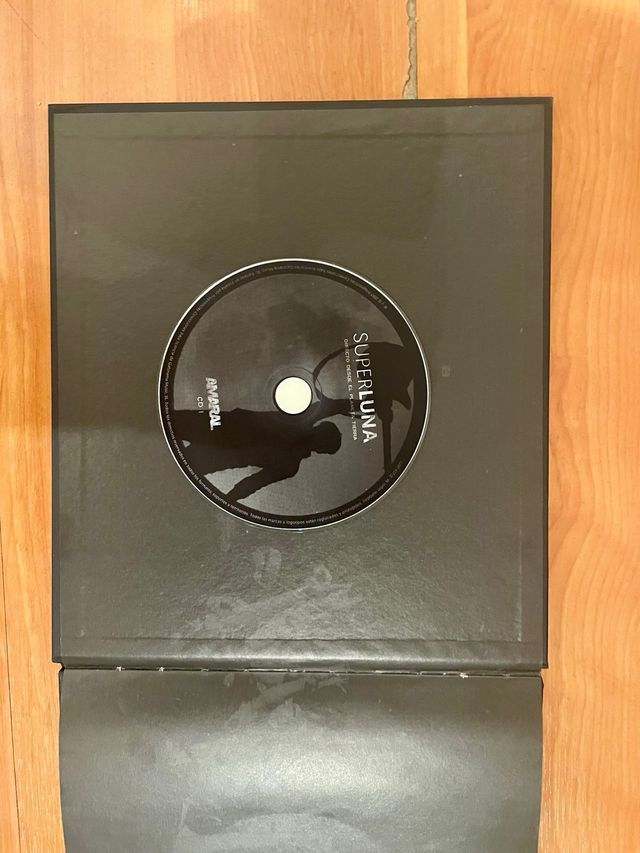 Amaral Super Luna Libro Edición Especial
