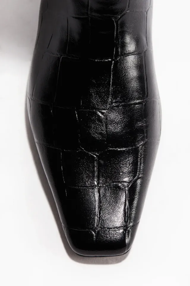 Botas altas negras tacón bajo