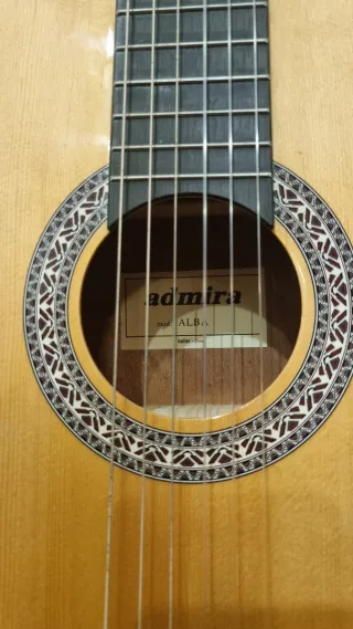 Guitarra Clásica Admira Alba 4/4