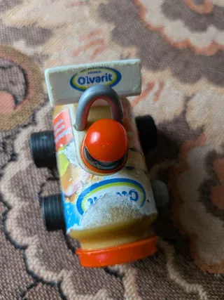 Macchinina promozionale Olvarit