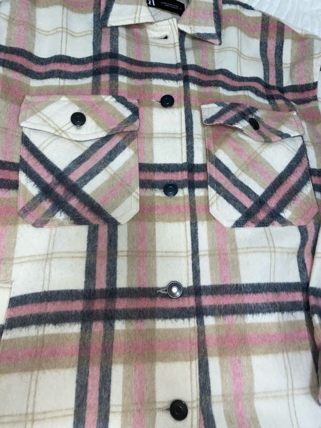 Sobrecamisa Zara cuadros paño xs pero da talla