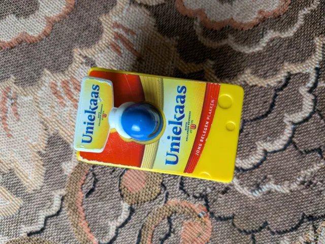 Macchinina promozionale Uniekaas