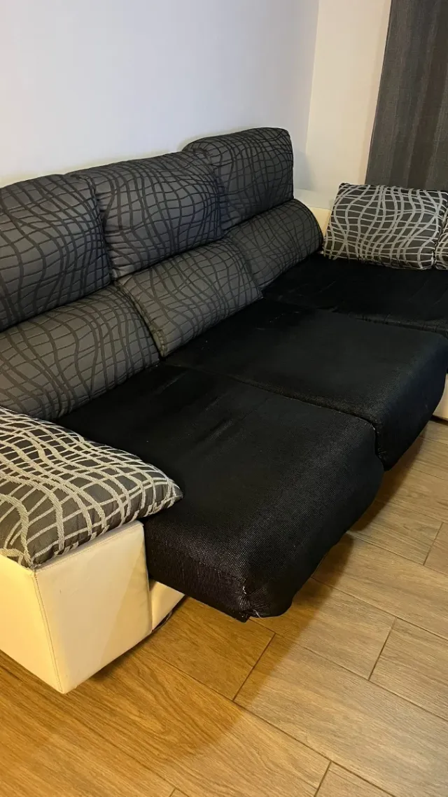 Sofá Chaiselongue Negro y Blanco