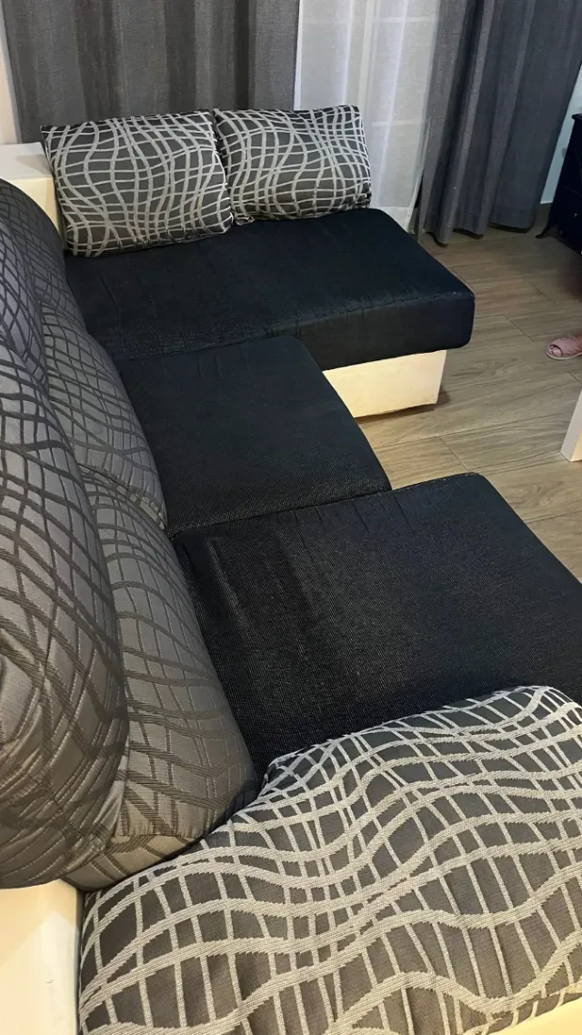 Sofá Chaiselongue Negro y Blanco