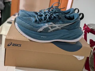 Asics Superblast 2 Scarpe da Corsa 43.5