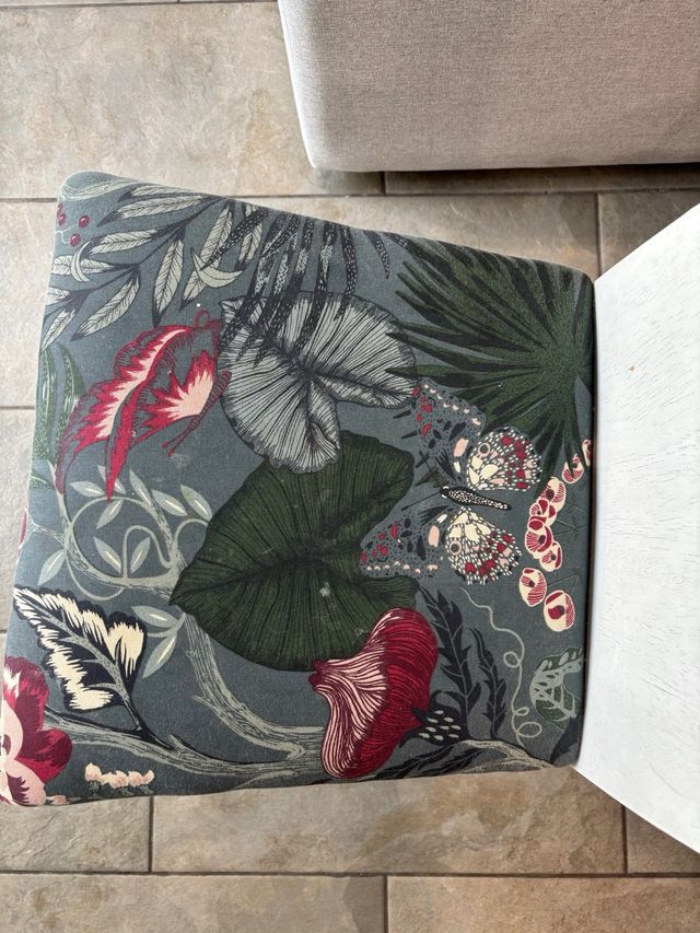 4 Sillas de Comedor Tapizadas