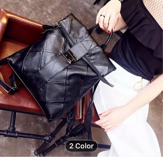 Mochila efecto piel negra