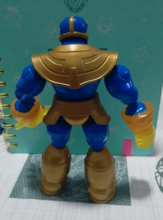Figura Thanos Marvel